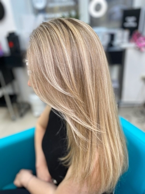 Меняйте образ выгодно в студии «Колорист» со скидкой 30% Меняйте образ выгодно в студии «Колорист» со скидкой 30%