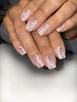 Наведите красоту со скидкой до 48% в салоне красоты «Монталь»!